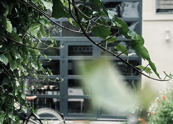 Luxury Spacious Private Loft, Between & בית נופש *