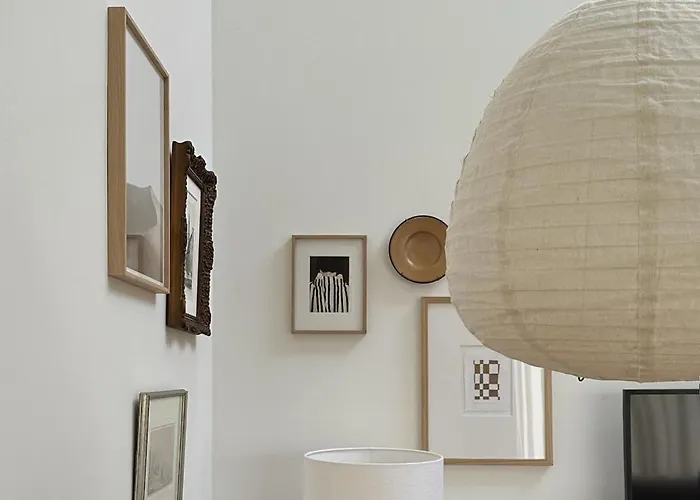 בית נופש Luxury Spacious Private Loft, Between & *