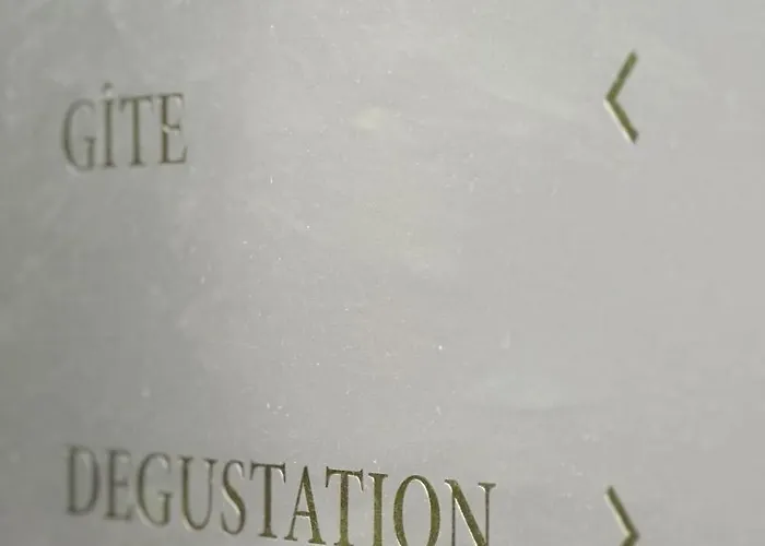 Luxury Spacious Private Loft, Between &