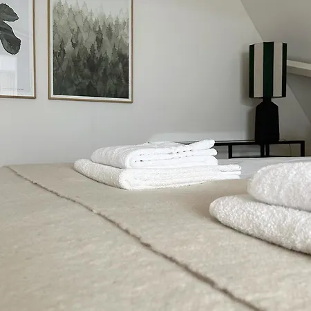 Сasa de vacaciones Luxury Spacious Private Loft, Between City&beach *