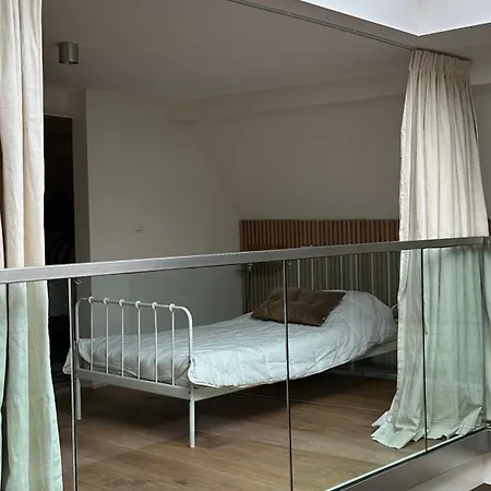 Сasa de vacaciones Luxury Spacious Private Loft, Between City&beach *